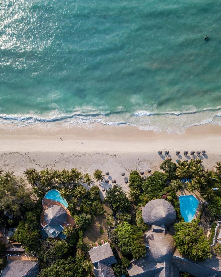 Diamonds Leisure Beach & Golf Resort Diani Beach Bagian luar foto Aerial view of the beach